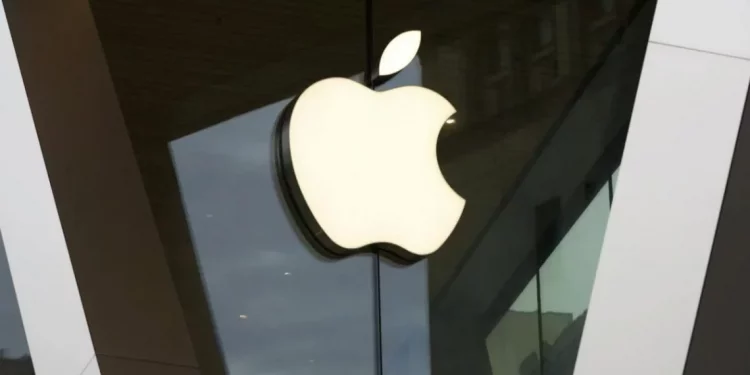 애플, 휴스턴에 AI 서버 공장 설립 … 5000억달러 투자