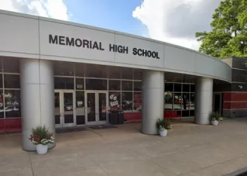 휴스턴 한인타운 인근 고등학교 ‘대규모 총기난사’ 모의한 10대 2명 체포