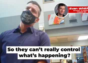 코펠 교육구 고소한 켄 펙스턴 장관 … “‘비판적 인종 이론(CRT)’ 금지 위반”