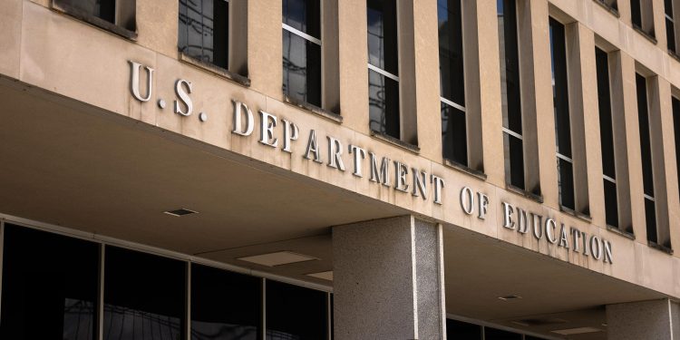 연방 교육부, 13일(목)까지 임시 폐쇄