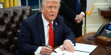 트럼프 “새 관세가 미국 내 약물 사망 감소시킬 것”