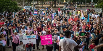 텍사스 “당신의 출생 성별이 곧 당신의 성별이다” … 신분증 성별 표기 의무화