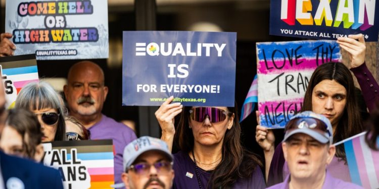 텍사스 “성별은 생물학적으로 정의하는 것” … 법안 통과