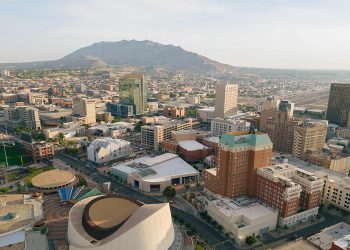 엘파소, 홍역감염자 대부분은 성인 … 보건당국 “어른들도 백신 다시 맞아야”