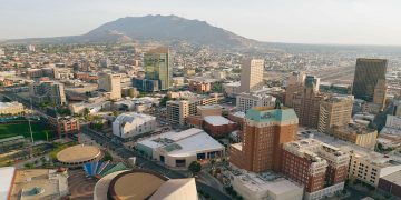 엘파소, 홍역감염자 대부분은 성인 … 보건당국 “어른들도 백신 다시 맞아야”