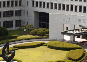 유력 대선 후보 이재명 재판 연기 촉구…해외 동포, 유엔 인권이사회에 공식 청원 예정