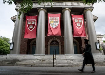 트럼프 행정부, 하버드대학교에 연방 자금 전액 취소 추진