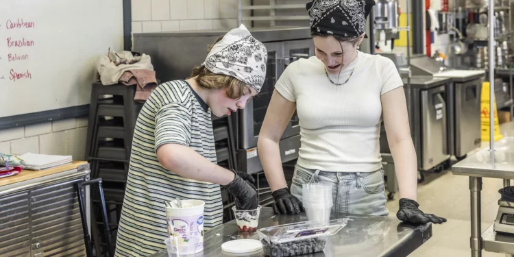 트럼프 행정부, 방과 후 프로그램 예산 대폭 삭감 추진