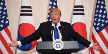 트럼프 대통령, 한미 무역 합의 발표…한국산 제품에 15% 관세 부과