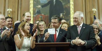 공화당 ‘메가법안’ 여파로 최대 170만 명 텍사스 주민 건강보험 상실 우려