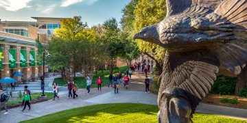 이민 단속 강화에 텍사스 대학들 유학생 감소