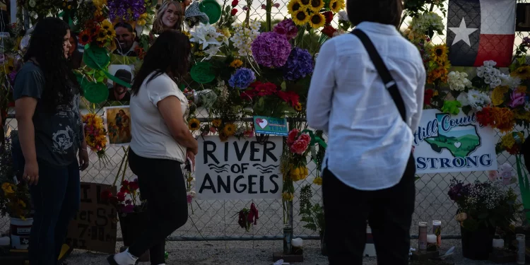 텍사스 커 카운티, 홍수 희생자 119명 신원 공개 … 최연소 1세·최고령 91세