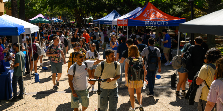 텍사스 연방법원, 불법체류 학생들의 학비 소송 개입 요청 ‘기각’