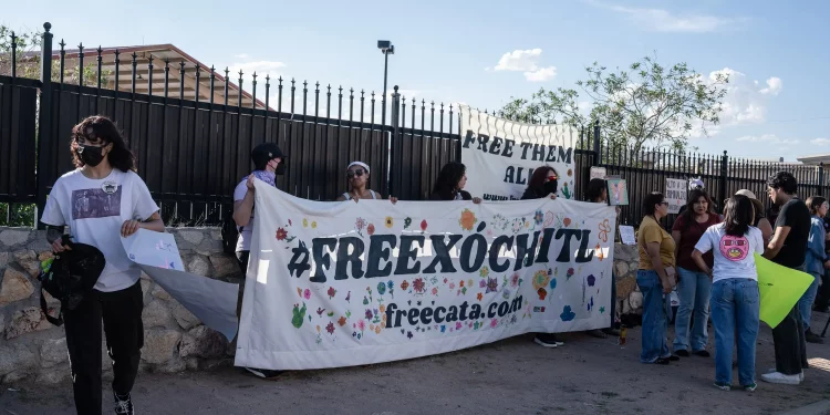 ICE, 다카(DACA) 수혜자 강제추방 시도 … 법원 “법적 지위 취소 증거 필요”