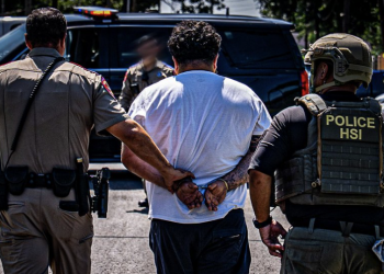 휴스턴 ICE 대규모 단속 … 일주일간 822명 체포