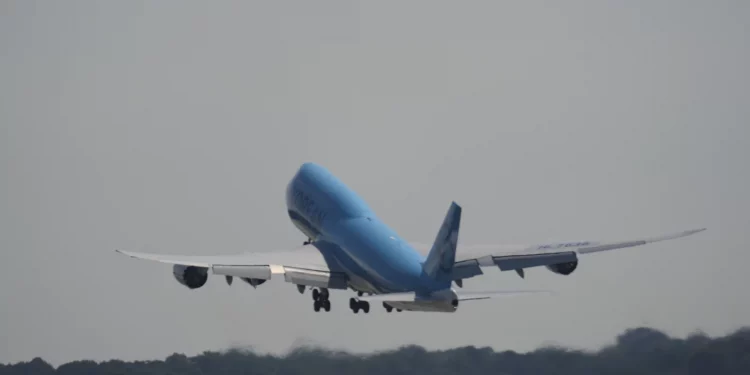 조지아 현대차 공장 이민단속… 한국인 300여 명 귀국길