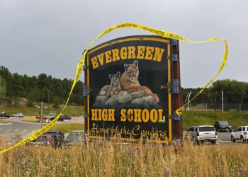 잇따른 총격 사건…미국 사회 총기 폭력 다시 주목