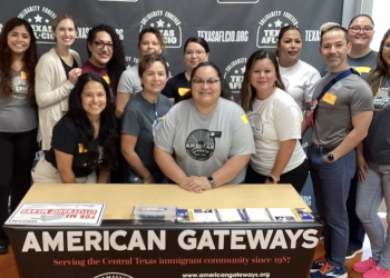 텍사스 법원, 켄 팩스턴 법무장관의 이민자 지원단체 광범위 조사 권한 인정 … “법적 공세 강화”