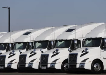 미 연방 점검서 트럭 운전학교 44% 기준 미달… 대규모 인증 취소 예고