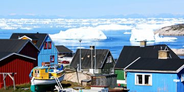 덴마크 총리 “미국의 그린랜드 장악은 나토의 종말 의미”