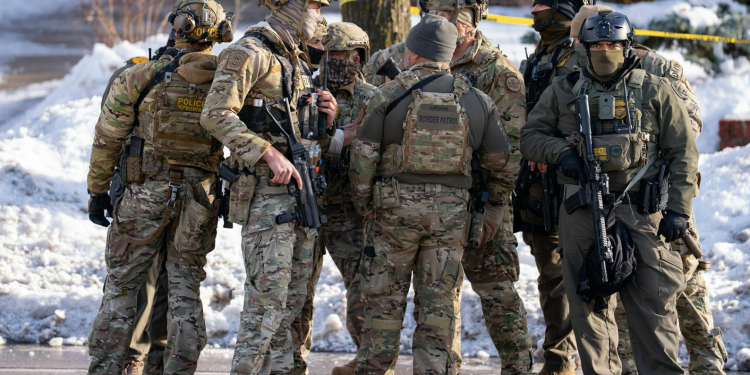 미니애폴리스 ICE 총격 사망 사건, 미 정치권도 ‘정면 충돌’