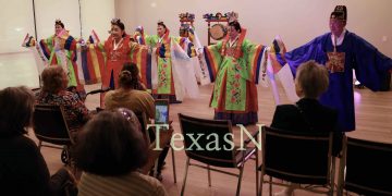 “처음 본 한국무용, 이렇게 아름다울 줄 몰랐다”…기립박수 받은 오스틴 우리가락무용단