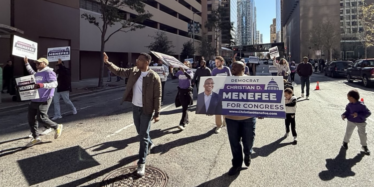 휴스턴 민주당 크리스천 메네피, 연방 하원 보궐선거 승리