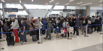 “얼굴 인식으로 5분 통과” … 미국 공항들 ‘터치리스 TSA’ 도입 확산