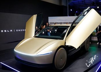 테슬라, 달라스와 휴스턴에 ‘무인 로보택시’ 확대 … 자율주행 경쟁 본격화