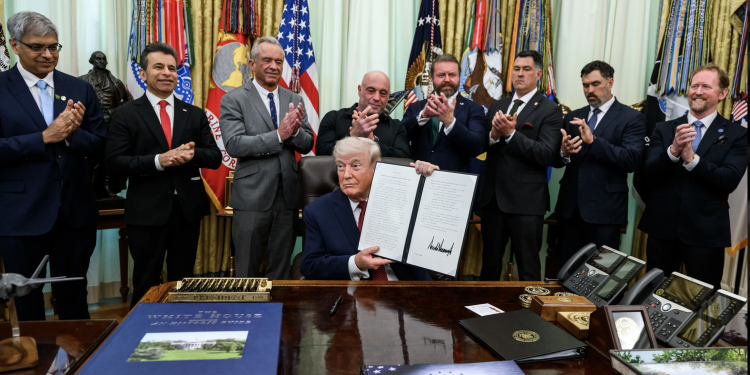 바이오기업 리제네론, 트럼프 행정부와 ‘약가 인하’ 전격 합의 … 혁신 치료제 무상 공급