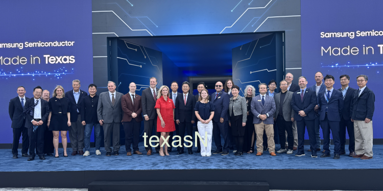 [단독] “옥수수밭이 칩의 요람으로, 2나노 AI 반도체 혁명 시작” … 삼성 테일러 ‘장비 반입식’ 개최