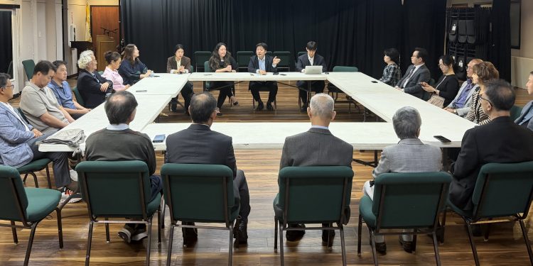 휴스턴 한인회, 차세대 인재 양성에 앞장선다 … ‘텍사스 한인 청소년 리더십 컨퍼런스’ 개최