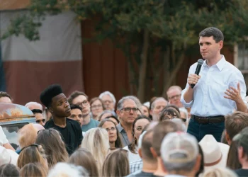 상원도전 제임스 탈라리코, 1분기만에 2,700만 달러 모금 … 분기별 역대 최고액