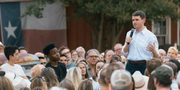 상원도전 제임스 탈라리코, 1분기만에 2,700만 달러 모금 … 분기별 역대 최고액